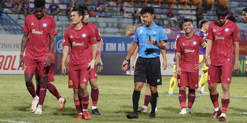 CLB Khánh Hòa gây chấn động nền bóng đá Việt Nam 2024 2 Rất nhiều cầu thủ Khánh Hòa ‘đình công’ để gây áp lực với đội bóng chủ quản